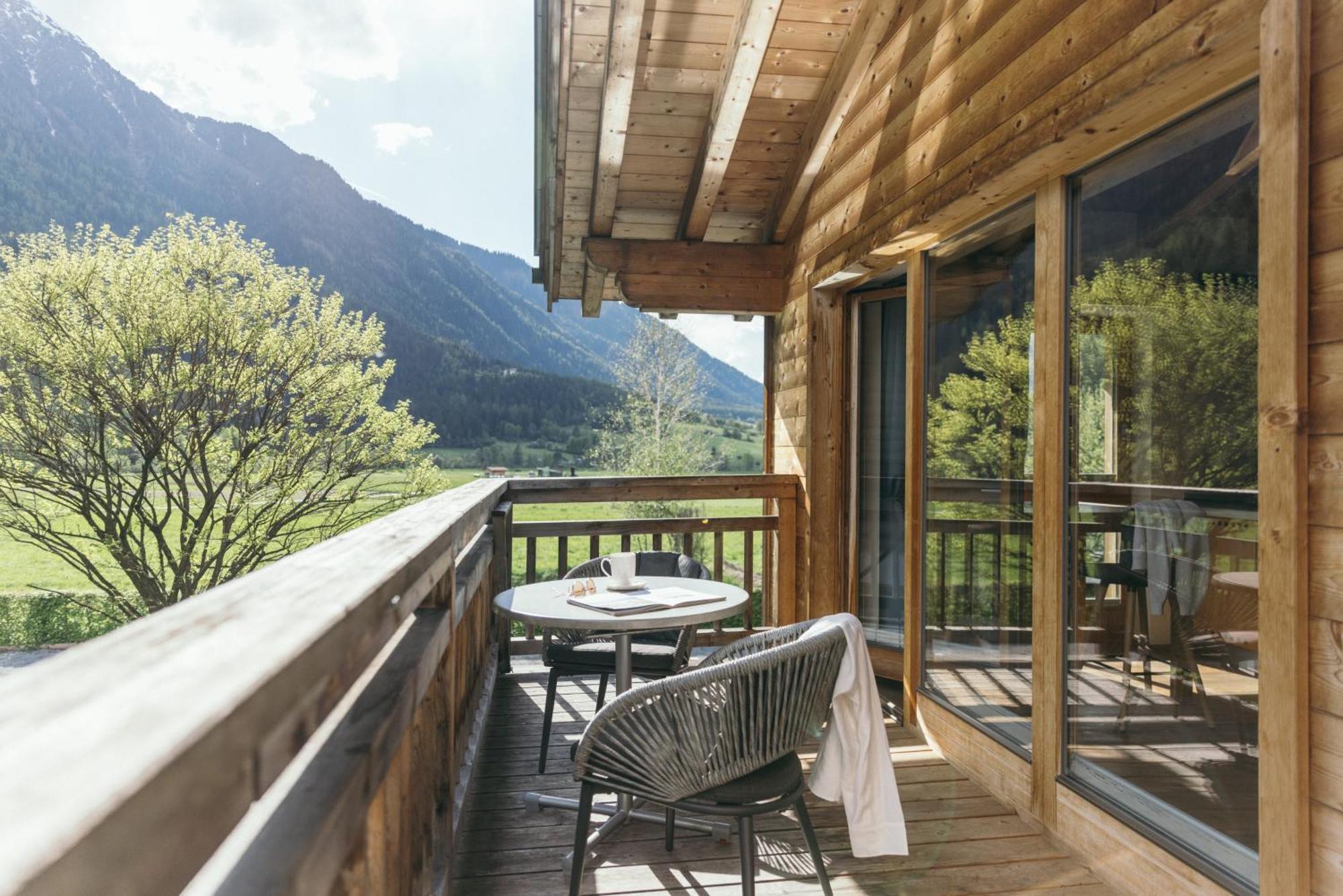 Feelfree Nature Resort Oetz Pokoj fotografie