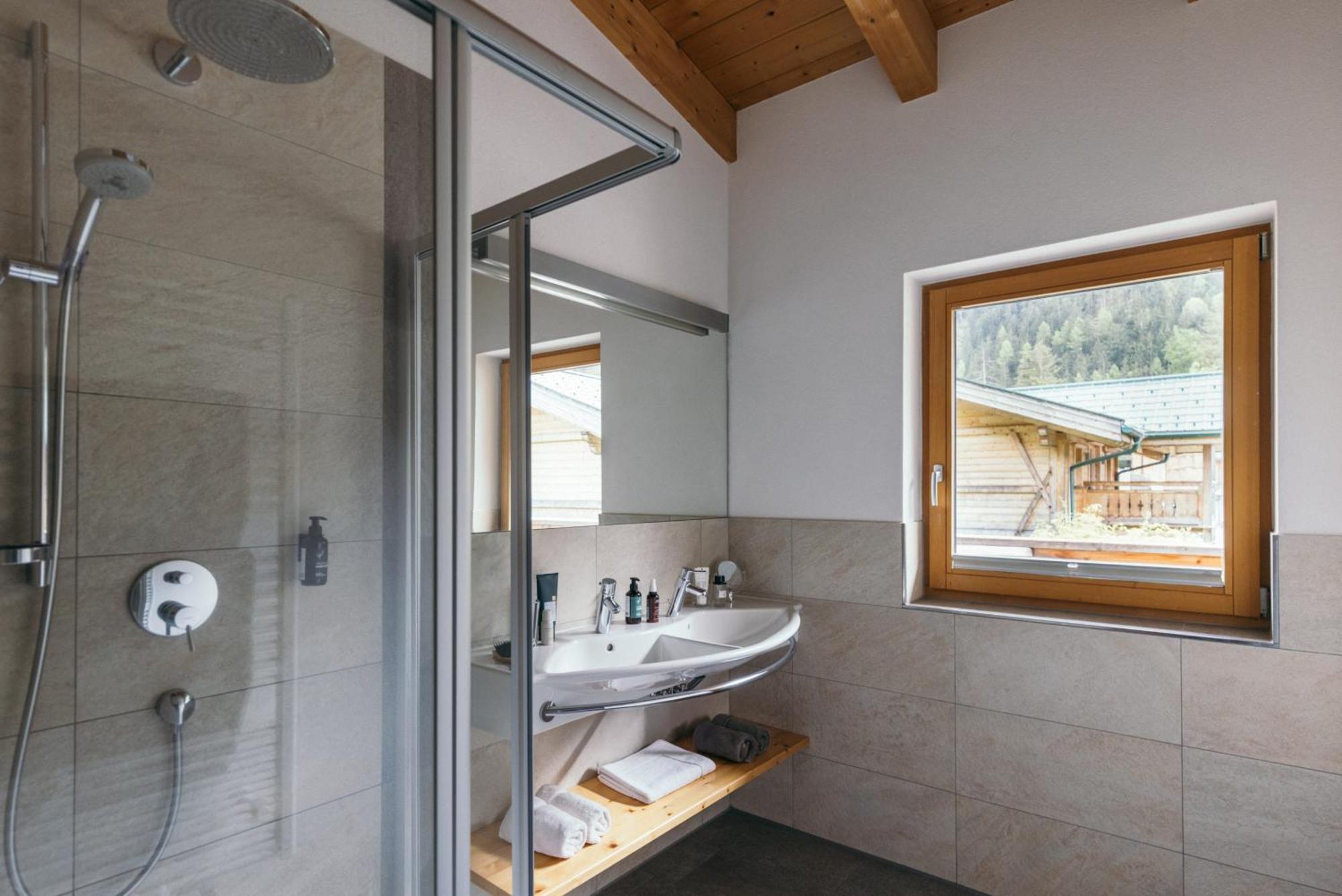 Feelfree Nature Resort Oetz Pokoj fotografie